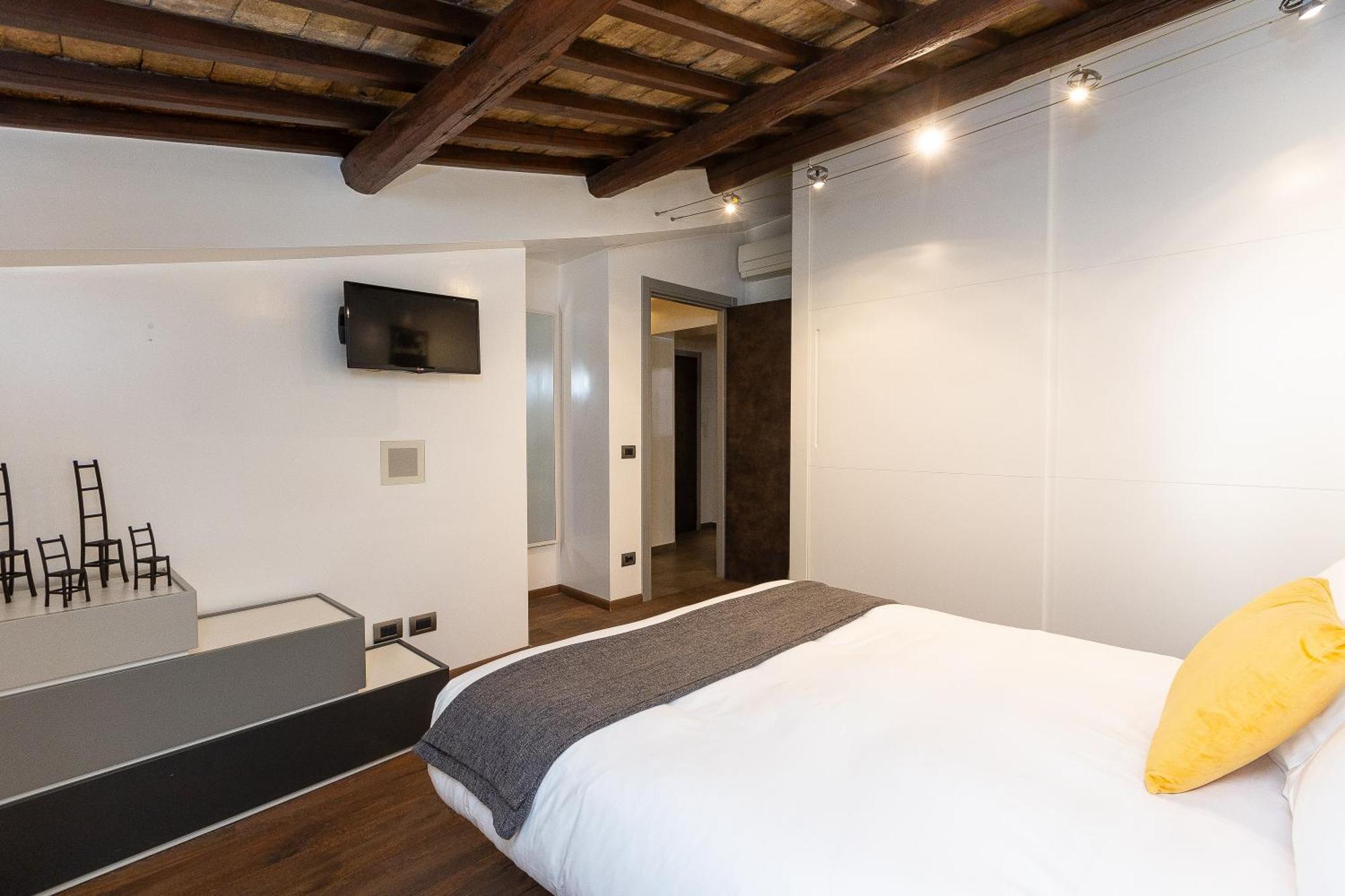 Mou Trastevere House By Rental In Рим Екстериор снимка